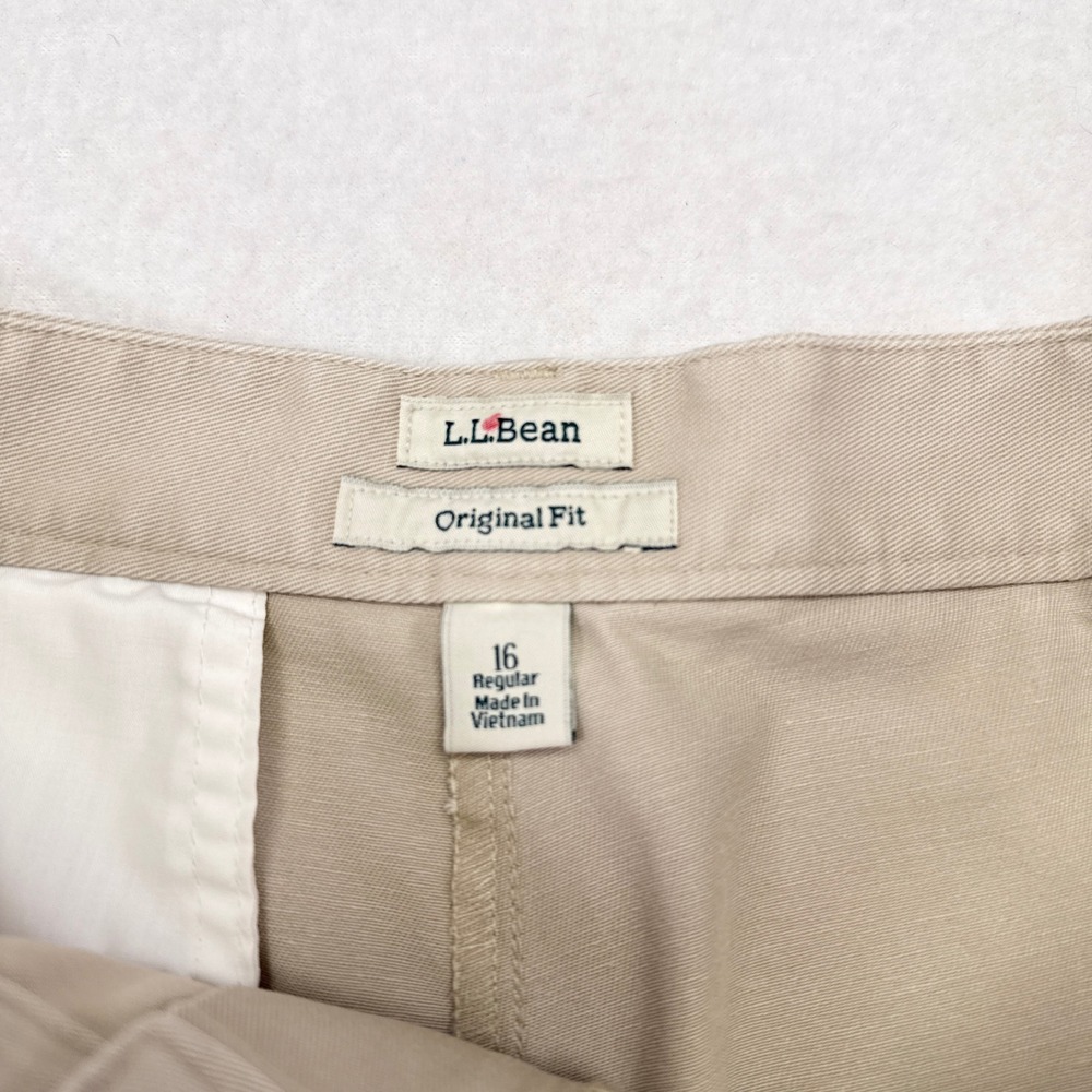 LL Bean Pants Womens Size 16 Tan Khaki Original Fit Straight Leg Casual NEW - Picture 6 of 10